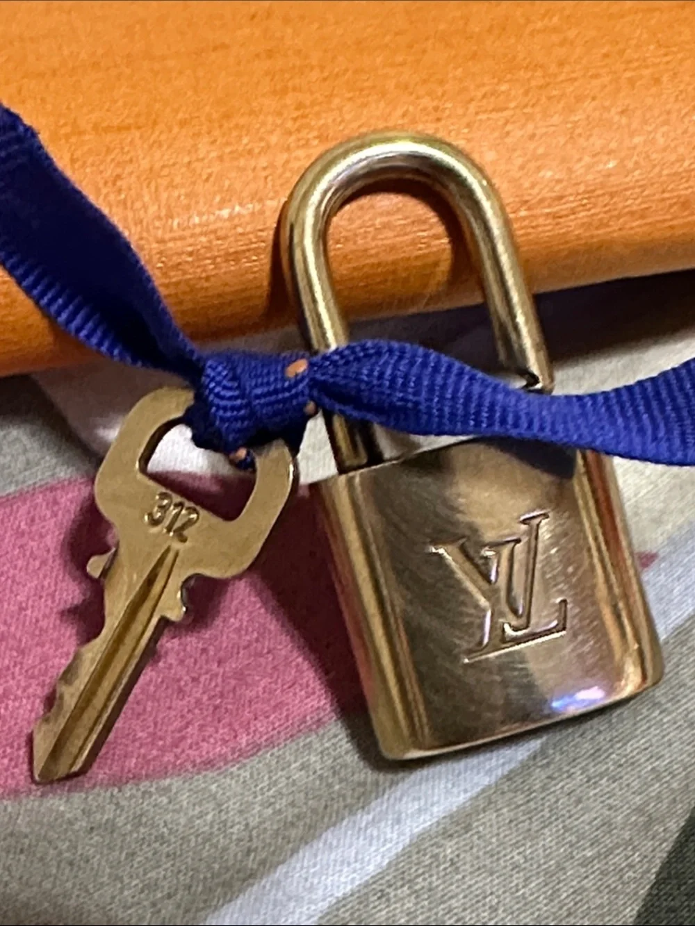 Louis Vuitton Gold Tone Padlock and Key #312*